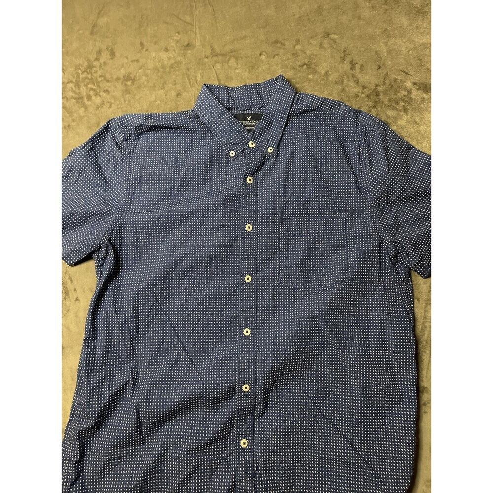 American Eagle Shirt Mens Large‎ Button Down Seriously Soft Navy Blue Dot